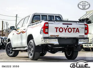  2 Toyota Hilux 2024