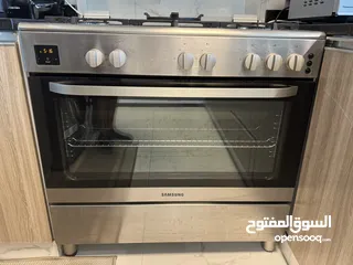  1 Samsung Cooker with Over - Brand New- Used only for 10 months