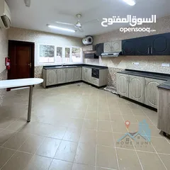  15 QURM  6 BR COMMUNITY VILLA FOR RENT IN PRIME LOCATION