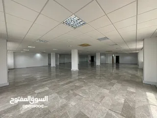  3 320 SQ M Office Space In Qurum Close to the Beach
