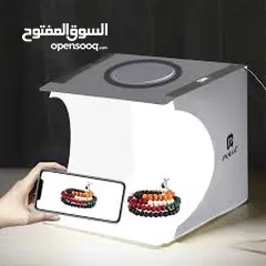 1 صندوق احترافي مضيء  مخصص ل تصوير اكسسوارات و سنسال و حلويات  و موبايل و ساعه و العاب و مكياج  و عطور