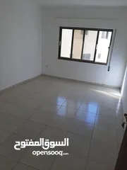  3 شقة فارغة للايجار