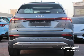 6 AUDI Q4 etron 2022