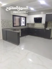  4 شقة للبيع عمان منطقة الجبيهة حي الديوان بالقرب من قصر الاميرة بسمه