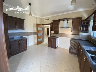  7 شقة في خلدا 197 متر للبيع / بالقرب من أكاديمية عمان
