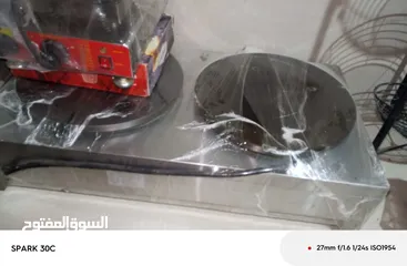 12 مكينة كريب ومكينات وافل وماكينة أيس كريم