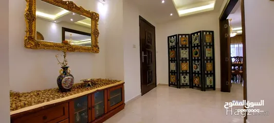  25 شقة مفروشة للإيجار 280م2 ( Property ID : 33272 )