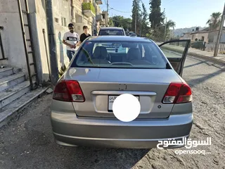  6 سيفيك 2004 بنزين للبيع