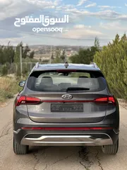  5 Hyundai Santafe 2021