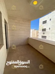  17 شقة جديدة - لم تسكن - ضاحية الرشيد - 4نوم 2ماستر - 350م - بلكونات بإطلالة مميزة