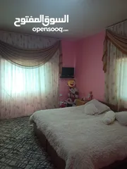  14 عماره مميزه في حي مميز بسعر جيد مناسبه لعائله مدخل مستقل قوشان مفروز اربع طوابق كل طابق مسطح 155 متر