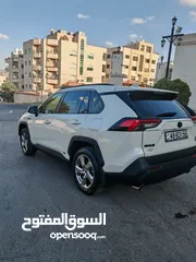  5 تويوتا RAV4 2021 Black Edition