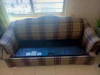  3 للبيع Sofabed بحالة ممتازه