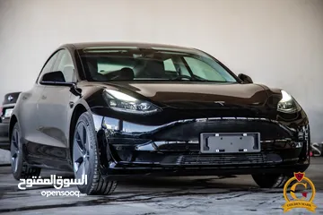  4 Tesla Model 3 2022   عداد صفر  Zero Mileage