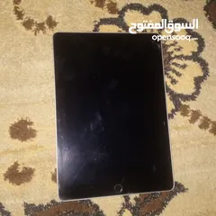  1 ايباد 9 ايفون