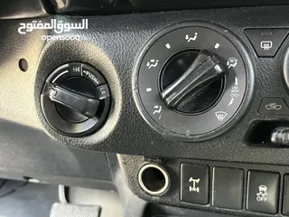  13 تويوتا هايلوكس 2017 محدث بالكامل 2023 فل الفل مميز جدا للبيع بسعر مغري كاش او اقساط