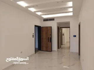  4 شقة جديدة للبيع غرفتين نوم في الدوار السابع للسكن او الاستثمار