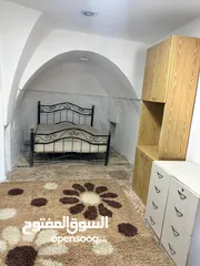  7 شقة للايجار في باب الدير بالقرب من كنيسة المهد