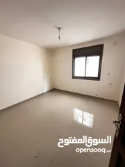  5 شقه للبيع الطيره بالقرب من مدرسه زياد ابو عين