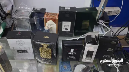  3 علب عطور فاضيه