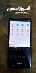  17 LG V40.  التخزين 64. شريحه ورام