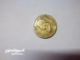  6 عملات قديمة و نادرة للبيع
