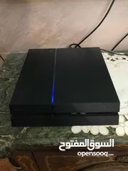  1 بلايستيشن 4 بحالة ممتازة