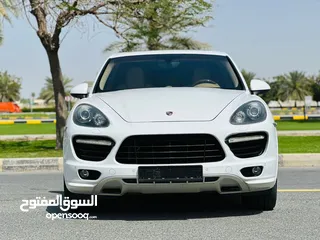  3 Porsche cayenne GTS GCc 8 cylinders 2013