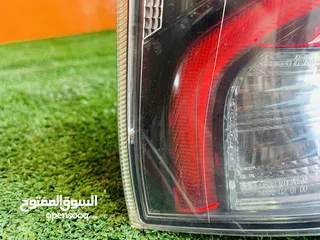  8 اضوية خلفية تويوتا بريوس 2016-2018  اصلي مستعمل  Toyota Prius 2016/2018 وارد اليابان بحالة ممتازه