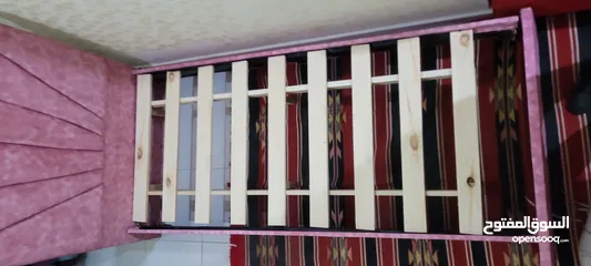  1 تخت نوم جديد متين وقوي ملوكي بسعر مغري اخر حبه بل محل علاا اشياء مفيده قابل للبدل