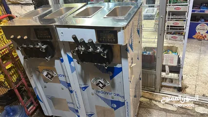  2 ماكينات بوظة
