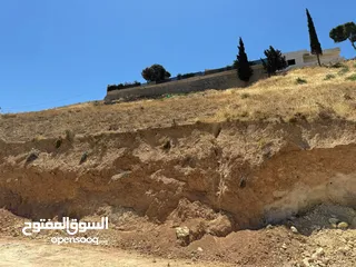  4 قطعة ارض تصلح لبناء شاليه في جرش/ المصطبة