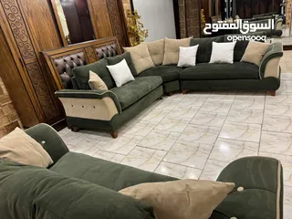 4 يوجد كنب مستعمل استعمال بسيط في اربد للبيع