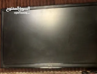  4 شاشة BenQ شغاله ميه بليه للبيع 30 دينار مع وصلة hd  وشاشه ثانيه نوعها Nihon كانت شغاله وطفت فجأه بتت