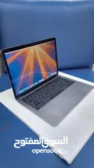  3 MacBook Pro A1989 2019 i7 1tb SSD Touch Bar