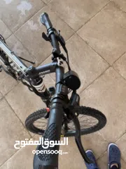  7 بسكليت jamis للبيع بمواصفات مميزة وسعر مميز