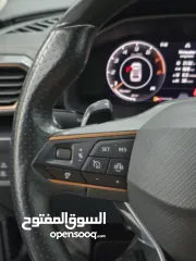  13 CUPRA FORMENTOR – Black Edition