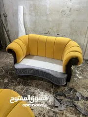  3 بدّك كنب يغيّر شكل بيتك؟ إحنا وجهتك!  كنب مودرن، خامات فخمة، ألوان بتلبق لكل زاوية! والأحلى؟ عندك