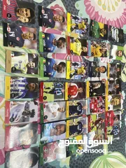 2 بطاقات لاعبين كرة قدم للبيع