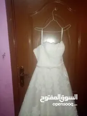  2 فستان زفاف شاحط