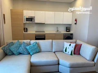  13 شقة للبيع في برج بالجفير