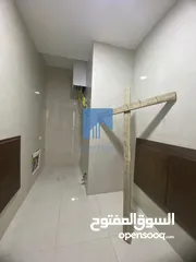  14 شقة طابقية فاخرة للبيع في الكرسي - قرب المخابرات 300م مع ترسات 200م تشطيب سوبر ديلوكس لم تسكن