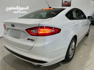  3 Ford Fusion SE