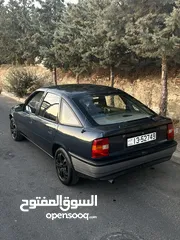  3 اوبل فيكترا موديل 1991