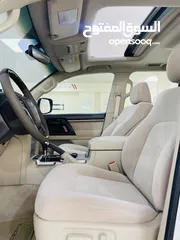  17 Land Cruiser V6 2019 (Omqn Car)