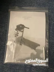  4 للبيع جهاز السير LANDMASTER استخدام قليل ونظيف جدا ولا يوجد اعطال .من شركة العامودي للأدوات الرياضية