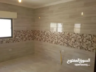  7 شقة جديدة - لم تسكن بعد - 4نوم - 220م - قرب الخدمات العامة - موقع هادئ ومميز