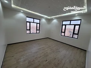  1 شقة للبيع في صنعاء بيت بوس مساحة 200 م 