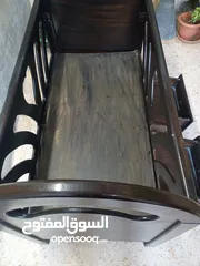 7 تخت بيبي مستعمل للبيع بحال الوكاله