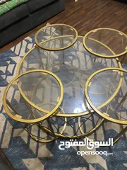  1 طاولة قهوه معها 4 صغار بحاله جدااااا ممتازه